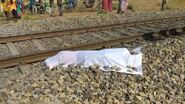 Dehradun: ट्रेन की चपेट में आने से युवक की दर्दनाक मौत, ईयरफोन पर तेज आवाज़ में सुन रहा था गाने